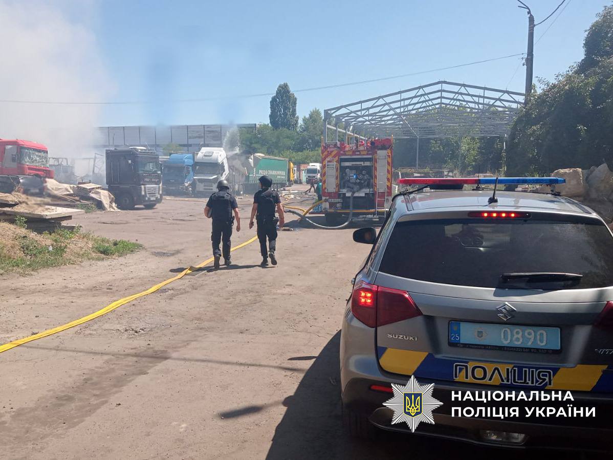Enemy drone strikes garage cooperative on outskirts of Chernihiv, sparking fire