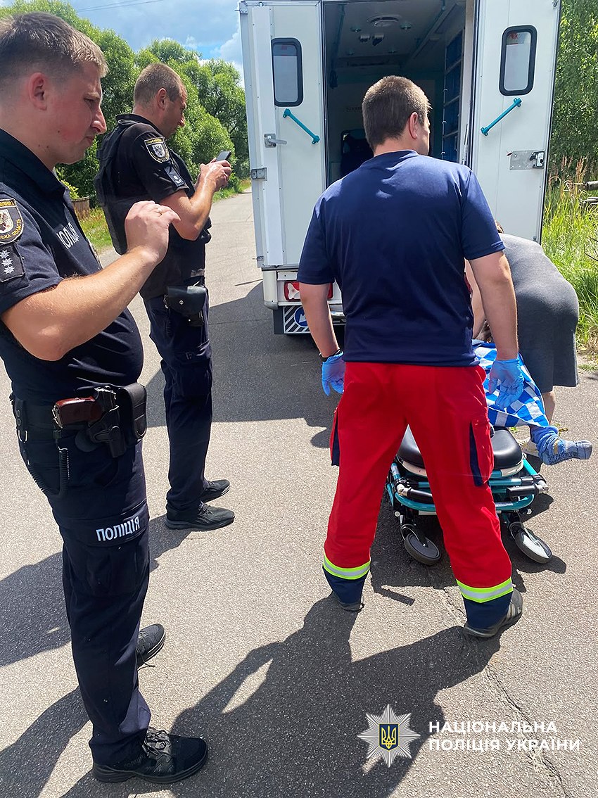 Police in Koryukivka District Find 92-Year-Old Woman Who Spent Two Days Lost in Forest
