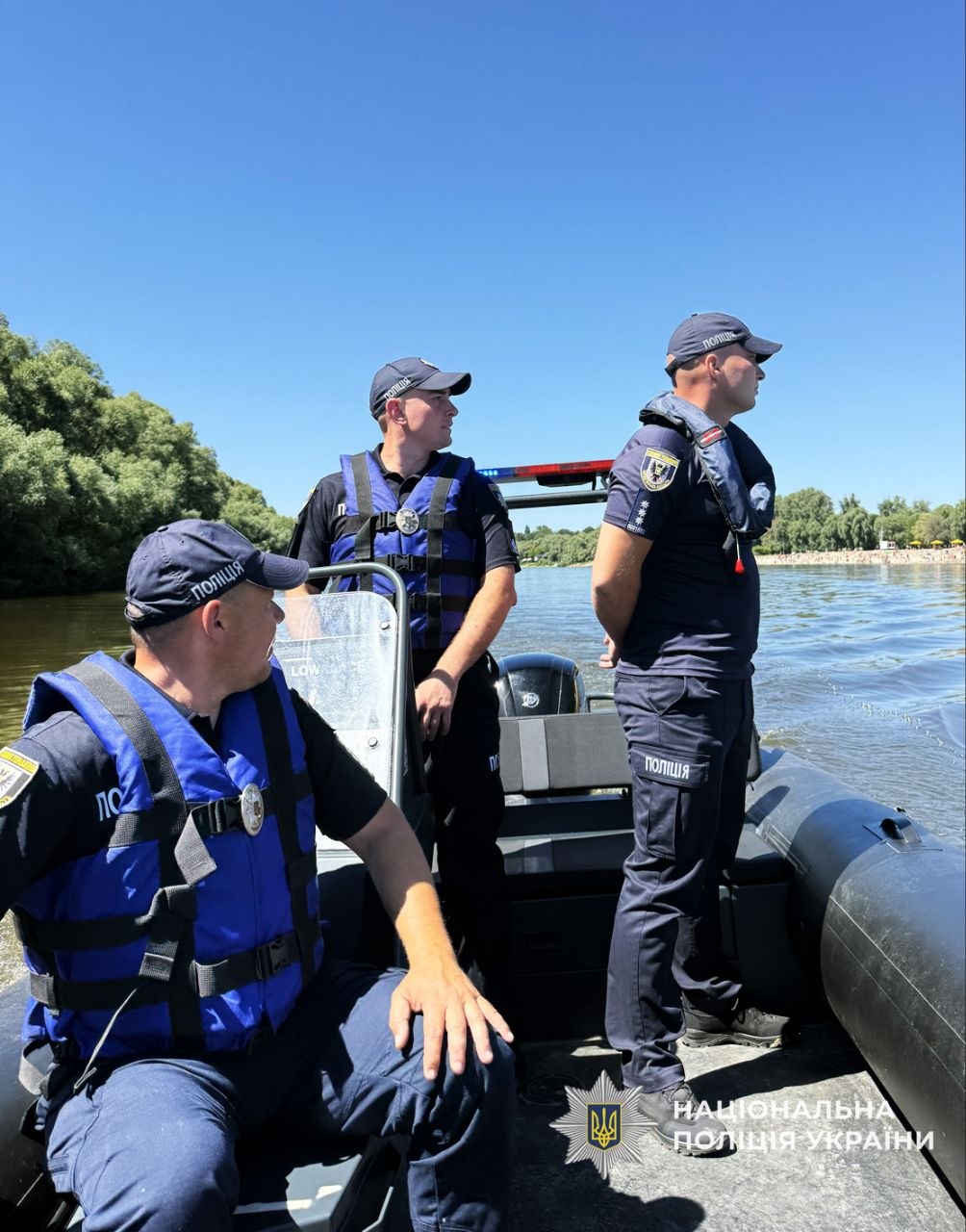 Водна поліція патрулює річку Десна та водойми Чернігівщини
