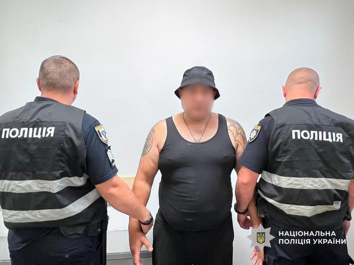 Fraudster from Sumy Oblast Swindles Two Elderly Women in Chernihiv Oblast out of 110,000 Hryvnias